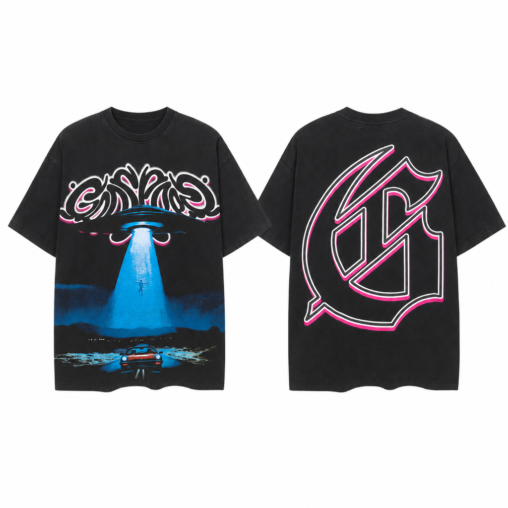 Camiseta Godspeed UFO – Negro/Azul/Rojo.